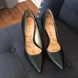 Sam Edelman pointed toe pumps